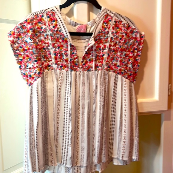 Tops - THML blouse